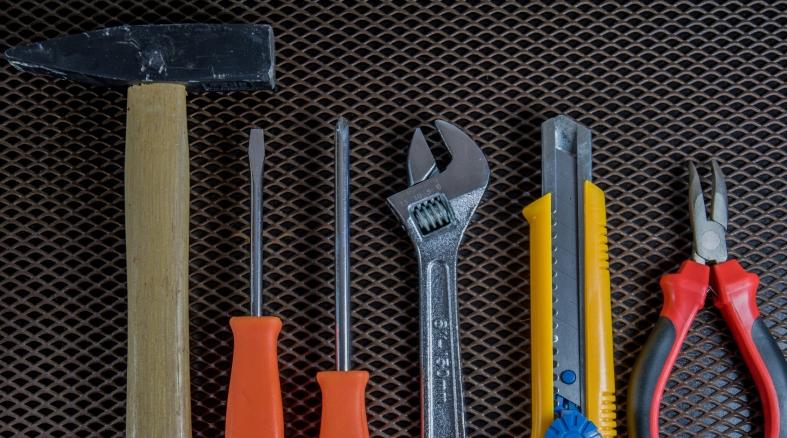 Cinco ferramentas que não podem faltar na sua casa